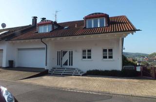 Einfamilienhaus kaufen in 63853 Mömlingen, Einfamilienhaus mit ELW, Doppelhaus-Bauweise-mit PV-Anlage, von Privat (keine Maklergebühr!)