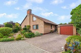 Einfamilienhaus kaufen in 23879 Mölln, Ein Zuhause zum Wohlfühlen: Charmantes Einfamilienhaus auf idyllischem Eigenland nahe Lütauer See!