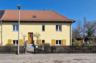 Doppelhaushälfte kaufen in 13127 Französisch Buchholz, Ideal für Familien: Große Doppelhaushälfte mit 604 m² Grundstück in Berlin - Pankow