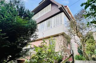 Haus kaufen in 75305 Neuenbürg, Ein 2-Familien-Schwarzwaldhaus mit Seele – zwischen Schloss Neuenbürg und Waldesgrün