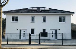 Haus mieten in Straße Der Freiheit 55, 15738 Zeuthen, Moderne Doppelhaushälfte in ruhiger Anlage mit Einbauküche
