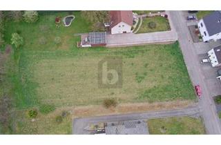 Grundstück zu kaufen in 66839 Schmelz, ERSCHLOSSEN, 1100 M² BAULAND, TOLLE LAGE
