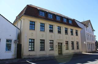 Haus kaufen in 26316 Varel, Für Kapitalanleger: Geschäftshaus im Zentrum von Varel