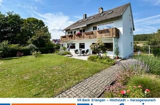 Haus kaufen in 91487 Vestenbergsgreuth, Teilmodernisiertes Zweifamilienhaus mit viel Platz und schönem Garten