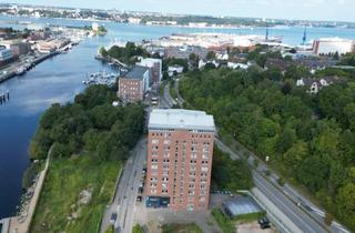 Anlageobjekt in 24149 Kiel, Wohnungspaket mit 120 Wohnungen in Kiel