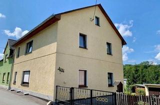 Doppelhaushälfte kaufen in 08209 Auerbach, Großzügiges Wohnhaus in gefragter Lage !