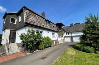 Haus kaufen in 34513 Waldeck, Waldeck - Renoviertes, großes Ein- bis Zweifamilienhaus in der Ortslage von Waldeck-Sachsenhausen