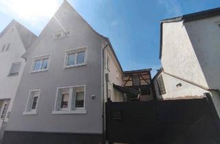 Haus kaufen in 63868 Großwallstadt, Großwallstadt - Altbau mit Charme - 5 Zimmer, 130 m², Scheune & Hof