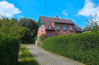 Einfamilienhaus kaufen in 01917 Kamenz, Kamenz - Einfamilienhaus mit viel Nutzfläche auch für Gewerbe und Garten