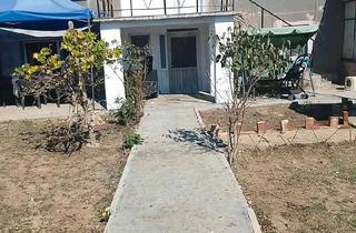 Haus kaufen in 84166 Adlkofen, Adlkofen - Haus mit großem Garten und Potenzial in Bulgarien zu verkaufen