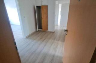Wohnung kaufen in 32257 Bünde, Bünde - Erdgeschosswohnung mit Balkon und Stellplatz