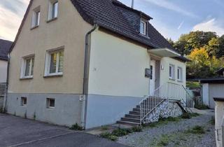 Einfamilienhaus kaufen in 53925 Kall, Kall - Kleines, freistehendes Einfamilienhaus in Kall-Urft