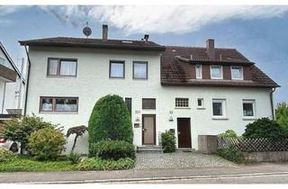 Haus kaufen in 71106 Magstadt, Magstadt - Wohnen und Investment gemeinsam - EFH + 2 FH