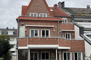 Wohnung kaufen in 49080 Wüste, Exklusive 4,5-Zimmer Maisonette-Wohnung im 2. OG in Osnabrück-Wüste