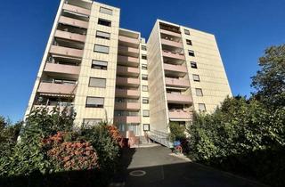 Wohnung kaufen in 63762 Großostheim, Bezugsfertige 3-Zimmer-Wohnung mit Loggia, Garage & neuwertiger Ausstattung in Großostheim-Ringheim!