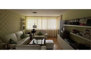 Wohnung kaufen in Schweriner Straße, 59425 Unna, Vollständig renovierte 3-Raum-Wohnung mit Balkon und Einbauküche in Unna