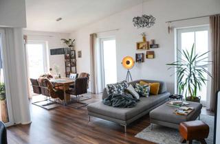 Wohnung mieten in 88213 Ravensburg, Stilvolle 4,5-Zimmer-Wohnung am Hofgut mit Bergpanorama, moderner Ausstattung & Loggia