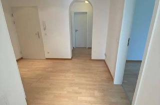 Wohnung mieten in Mathildenstraße, 82152 Planegg, Helle ruhige 3-Zimmer Wohnung mit zwei Balkonen in Planegg