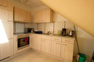 Wohnung mieten in 89335 Ichenhausen, Helle 5-Zimmer Dachgeschosswohnung mit Terasse in Ichenhausen