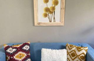 Wohnung mieten in 53859 Niederkassel, Stylisch möbliertes Großappartment, löffelfertig eingerichtet / Residenz am Golfplatz