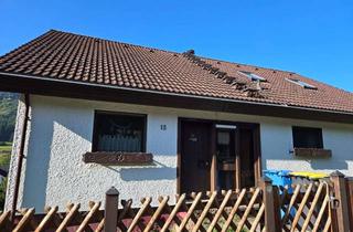 Einfamilienhaus kaufen in Allmandsteige 15, 78564 Reichenbach am Heuberg, Sonniges, freistehendes Einfamilienhaus mit Einliegerwohnung und Garage