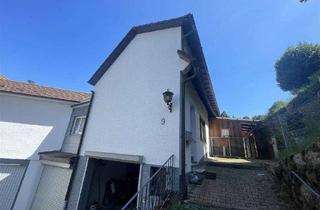 Haus kaufen in 77830 Bühlertal, Kleines Haus mit 2 Wohnungen in ruhiger Lage in Bühlertal