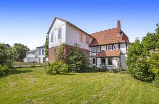 Haus kaufen in 31319 Sehnde, Baugrundstück mit Altbestand in idyllischer Lage
