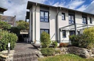 Doppelhaushälfte kaufen in 32657 Lemgo, Doppelhaushälfte in exponierter Lage von Lemgo