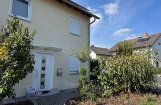 Haus mieten in 97526 Sennfeld, Doppelhaushälfte mit Stellplatz in Sennfeld