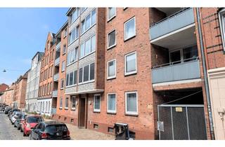 Anlageobjekt in 24143 Gaarden-Ost, Charmante Etagenwohnung in Kiel Gaarden inkl. Garage im Teileigentum – Ideale Kapitalanlage