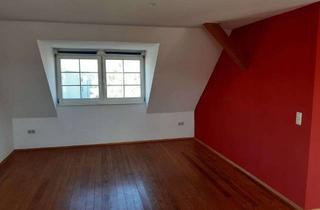 Wohnung kaufen in 17489 Fleischervorstadt, Sanierter Altbau - 1-Zimmer-Eigentumswohnung in Zentrumsähe