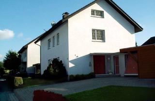 Wohnung mieten in Am Westerbach 20, 32278 Kirchlengern, Schöne, saubere, gut geschnittene - 3 1/2 Zimmerwohnung 1. OG in Stift Quernheim / provisionsfrei