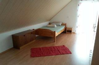 Wohnung mieten in Uferstraße, 85098 Großmehring, Gepflegtes möbliertes Zimmer in 3 Personen-Wohngemeinschaft in Großmehring