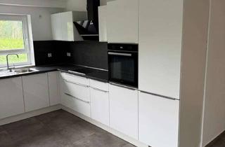 Wohnung mieten in 74245 Löwenstein, Renovierte 3-Zimmer Wohnung mit moderner Einbauküche und Terrasse ab sofort zu vermieten