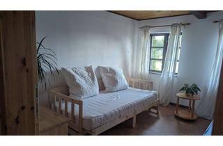 Wohnung mieten in 24988 Oeversee, Großzügige 6-Zimmer-Wohnung mit 200 m² in Reetdachhaus in Oeversee