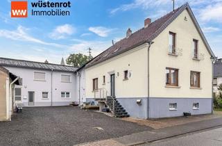 Haus kaufen in 66773 Schwalbach, Seltene Gelegenheit: EFH mit großem Grundstück und Ausbaupotenzial im Herzen von Schwalbach