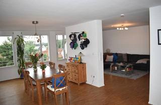 Wohnung mieten in 76287 Rheinstetten, Traumhafte 4-Zimmer-DG-Maisonettewohnung mit Dachterrasse in Forchheim