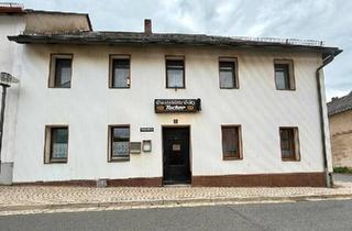 Haus kaufen in 91281 Kirchenthumbach, Kirchenthumbach - Ein Projekt mit Potenzial im Herzen von Kirchenthumbach!