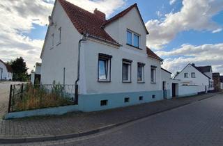 Einfamilienhaus kaufen in 39439 Güsten, Güsten - Haus mit Stall und großem Grundstück