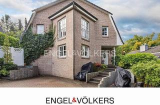 Doppelhaushälfte kaufen in 22952 Lütjensee, Lütjensee - Stilvoll modernisierte Doppelhaushälfte mit wohnlich ausgebautem Keller