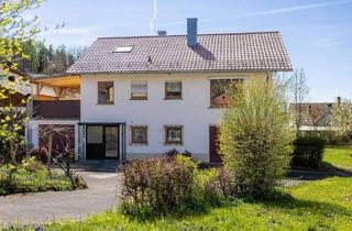 Haus kaufen in 74199 Untergruppenbach, Untergruppenbach - Freistehendes 1-2-FH mit großem Garten & Garage - Sanierungsobjekt mit Entwicklungspotential.