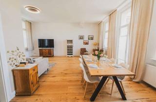 Wohnung kaufen in Hohenzollernstraße 83, 75177 Nordstadt, Moderne sonnige Altbauwohnung, hohe Decken