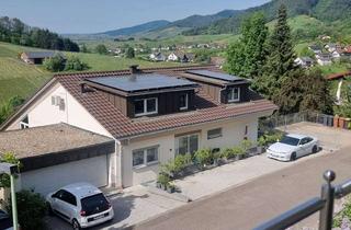 Wohnung kaufen in 77815 Bühl, Bühl -Waldmatt: 2 ZKB-Wohnung, 62 m². Terrasse, Stellplatz, Fernblick.