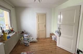 Wohnung mieten in Wehrstraße 25, 76474 Au, Charmante 3,5-Zimmer-Wohnung mit Dielenboden in historischem Zweifamilienhaus in Au am Rhein