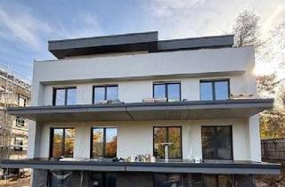 Penthouse mieten in Altenberger-Dom-Strasse, 51467 Bergisch Gladbach, Moderne klimatisierte Penthousewohnung mit Balkon und Blick ins Grüne - Neubau