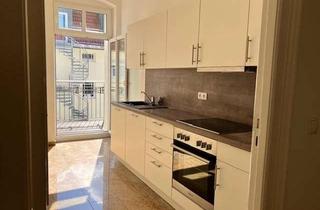 Wohnung mieten in Klarastraße, 12459 Oberschöneweide, Helle 2 Zimmer Wohnung mit Balkon