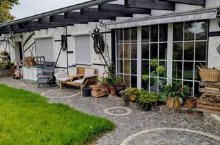 Haus kaufen in 41515 Grevenbroich, Charmanter Altbau mit Potenzial: Zweifamilienhaus in Grevenbroich-Barrenstein