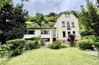 Haus kaufen in 65817 Eppstein, Eppstein Zentrum, Zweifamilienhaus mit Traumblick