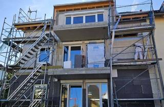 Wohnung kaufen in 76351 Linkenheim-Hochstetten, Geräumige 4 ZKBT im EG mit ca. 100m² Wfl., NEUBAU mit KfW 40 im 4FH mit Gartenanteil