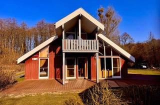 Anlageobjekt in Am Hafen, 17248 Rechlin, Ferienhaus in wunderschöner Lage am Wasser